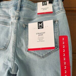 Stretch light blue wash straight leg jeans